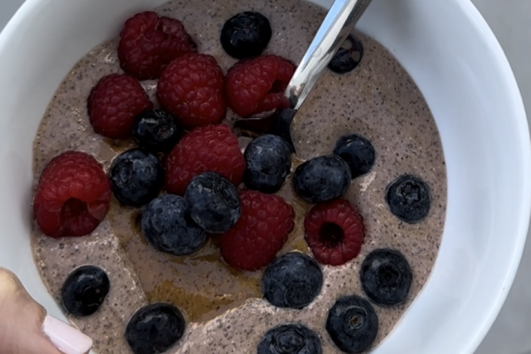 A perfect swap for oatmeal or overnight oats. Also, the first word in this recipe is chocolate, need we say more?